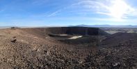 PICTURES/Amboy Crater/t_Crater2.jpg